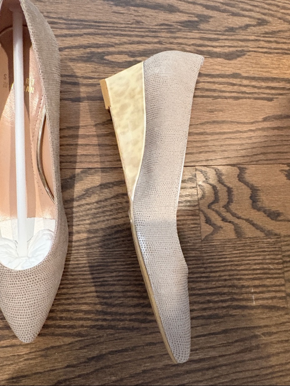 Stuart Weitzman Taupe Pointed-Toe Flats - Picture 3 of 6